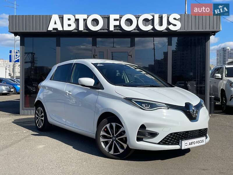Хэтчбек Renault Zoe 2020 в 