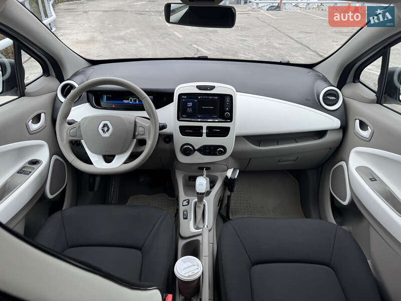 Хэтчбек Renault Zoe 2019 в Киеве