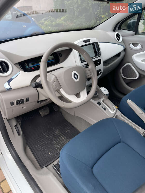 Хэтчбек Renault Zoe 2013 в Днепре