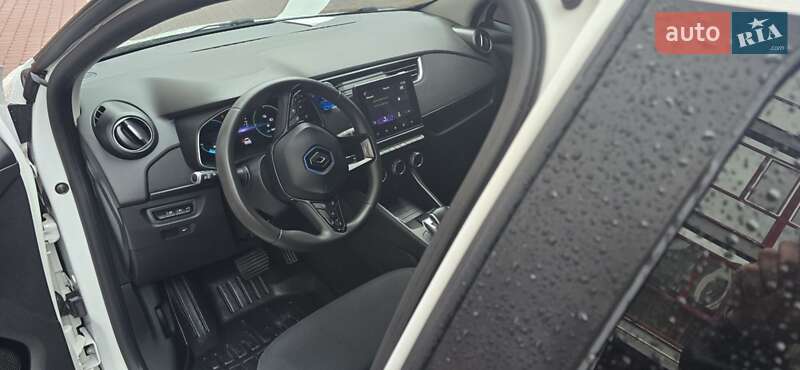 Хэтчбек Renault Zoe 2020 в Ивано-Франковске