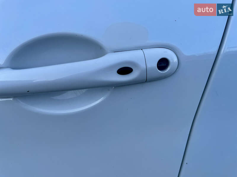 Хэтчбек Renault Zoe 2017 в Вышгороде фото 22 Хэтчбек Renault Zoe 2017 в Вышгороде