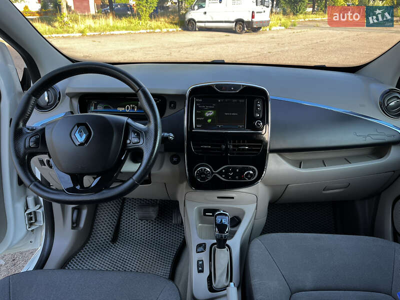 Хэтчбек Renault Zoe 2014 в Чернигове
