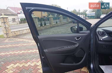 Хэтчбек Renault Zoe 2017 в 