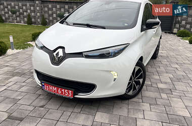 Хэтчбек Renault Zoe 2017 в 