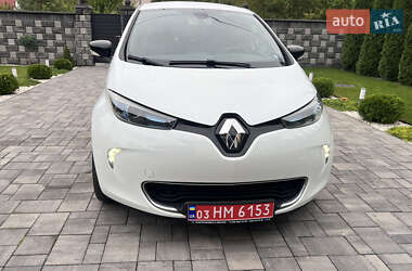 Хэтчбек Renault Zoe 2017 в 