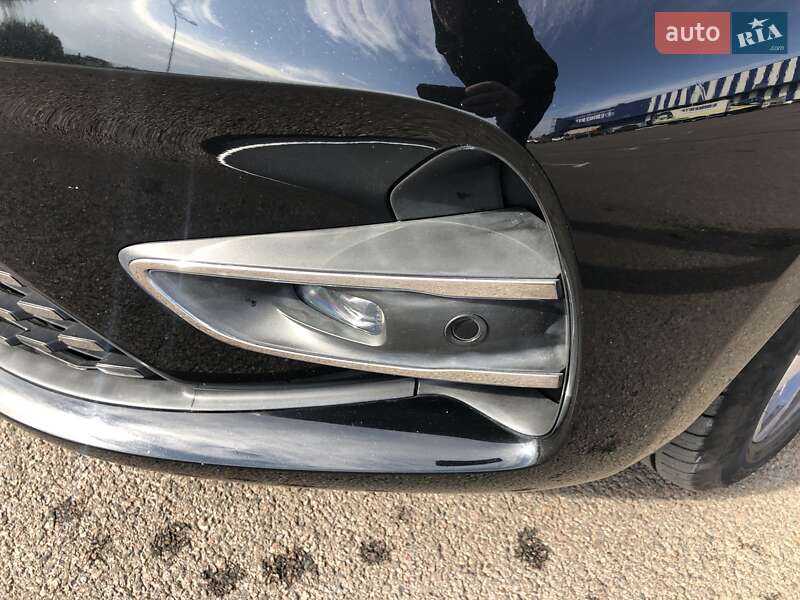 Хетчбек Renault Zoe 2020 в Рівному