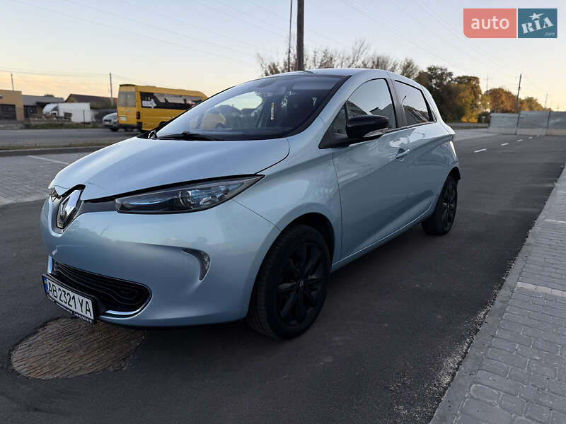 Хетчбек Renault Zoe 2015 в Вінниці