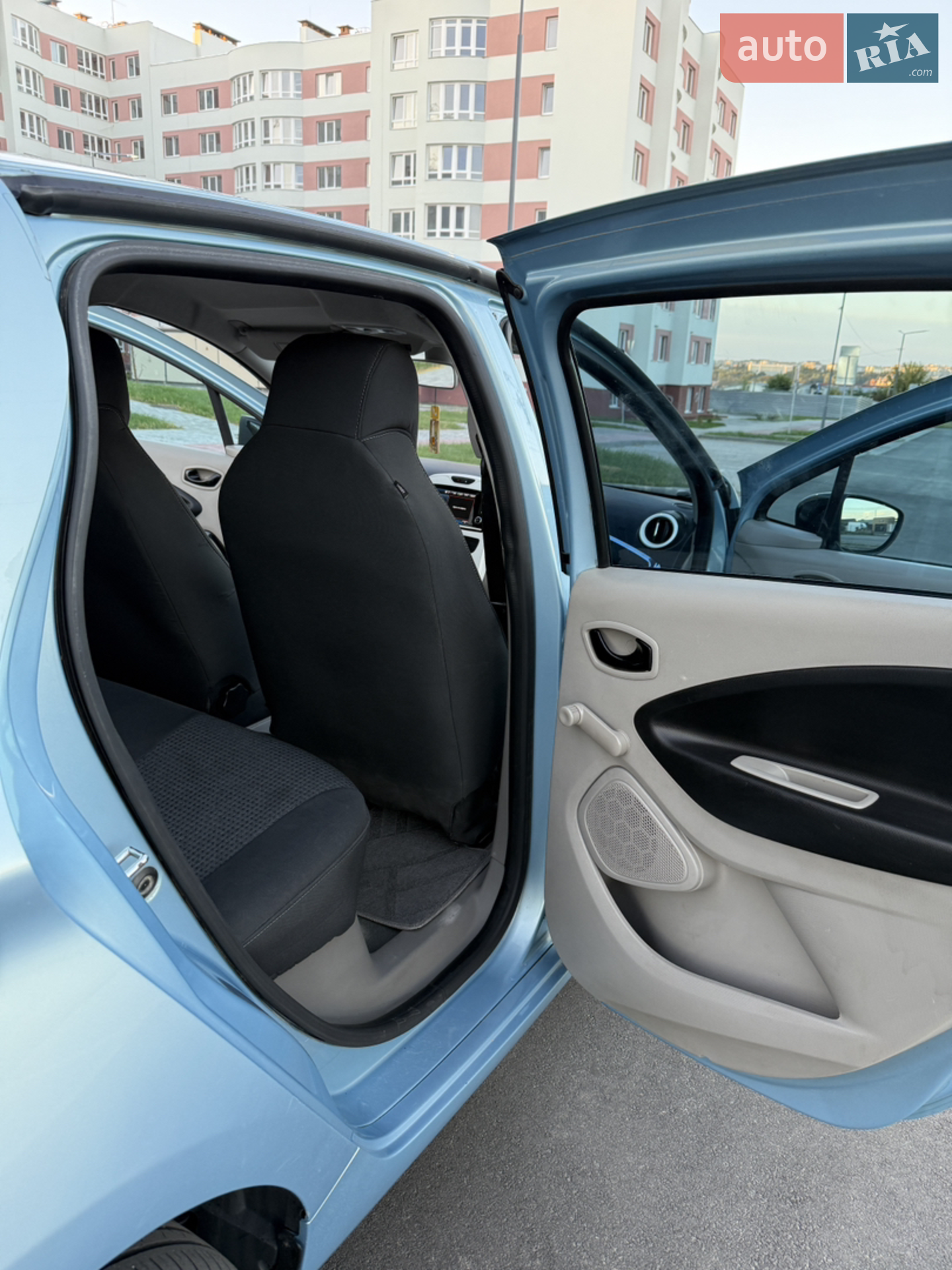 2015 Renault ZOE - мініатюра 15