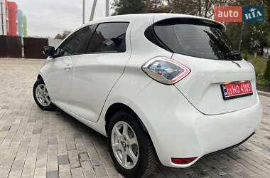 Хэтчбек Renault Zoe 2019 в 