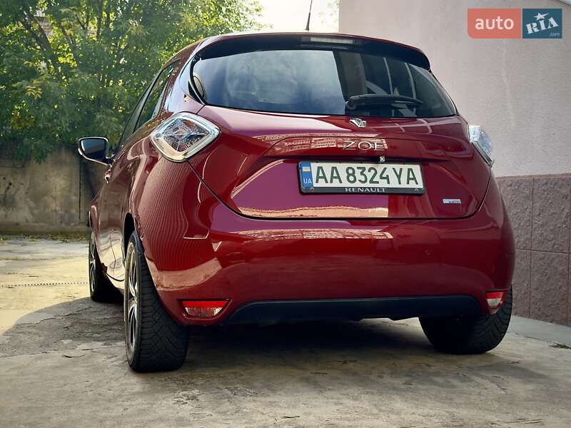 Хэтчбек Renault Zoe 2018 в Киеве