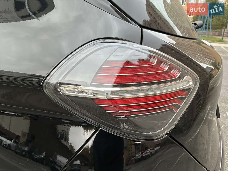 Хэтчбек Renault Zoe 2021 в Киеве