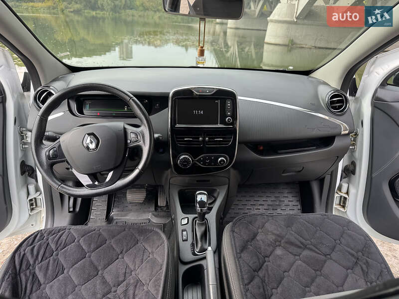 Хэтчбек Renault Zoe 2016 в Виннице фото 10 Хэтчбек Renault Zoe 2016 в Виннице
