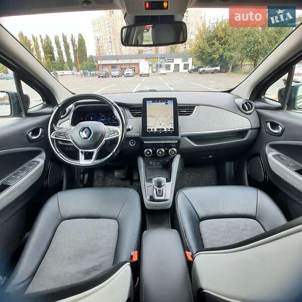 Хэтчбек Renault Zoe 2021 в Киеве