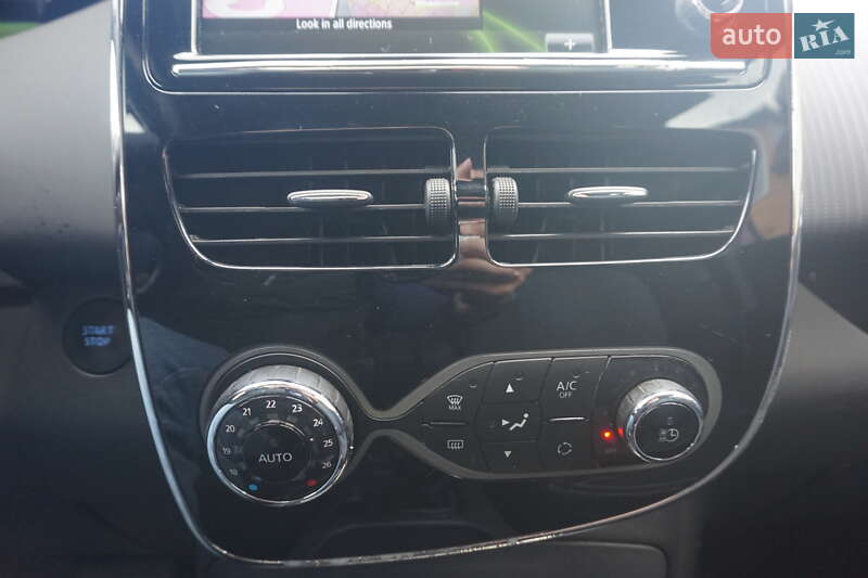 Хэтчбек Renault Zoe 2019 в Самборе