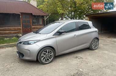 Хэтчбек Renault Zoe 2013 в 