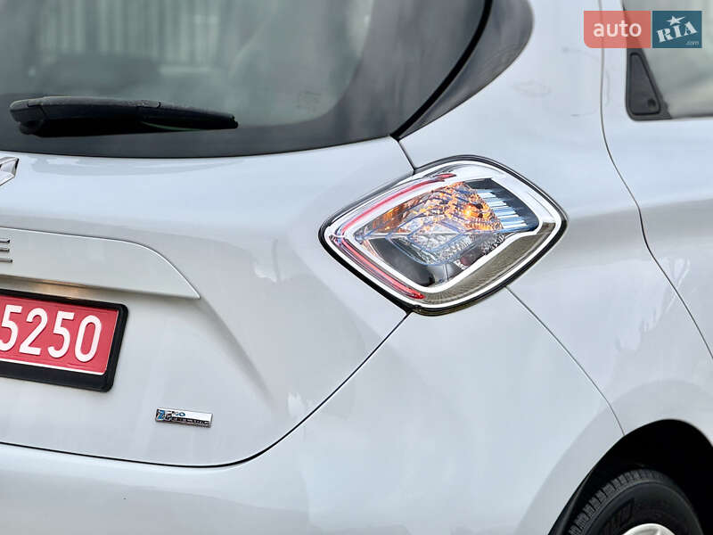 Хэтчбек Renault Zoe 2019 в Самборе