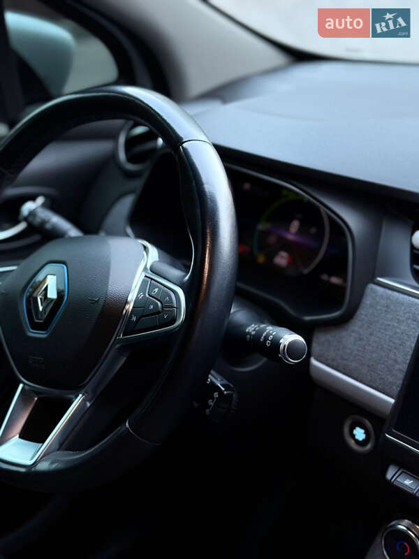 Хэтчбек Renault Zoe 2020 в Ужгороде