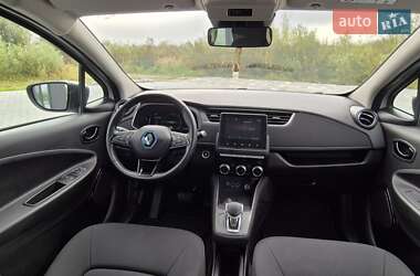 Хэтчбек Renault Zoe 2019 в 