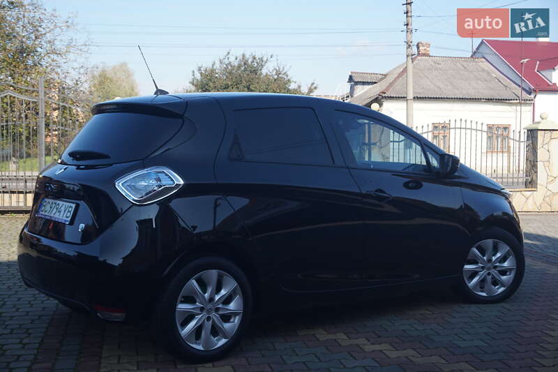 Хэтчбек Renault Zoe 2015 в Самборе