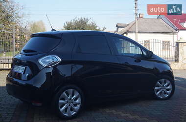 Хэтчбек Renault Zoe 2015 в 