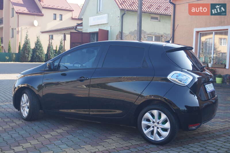 Хэтчбек Renault Zoe 2015 в Самборе