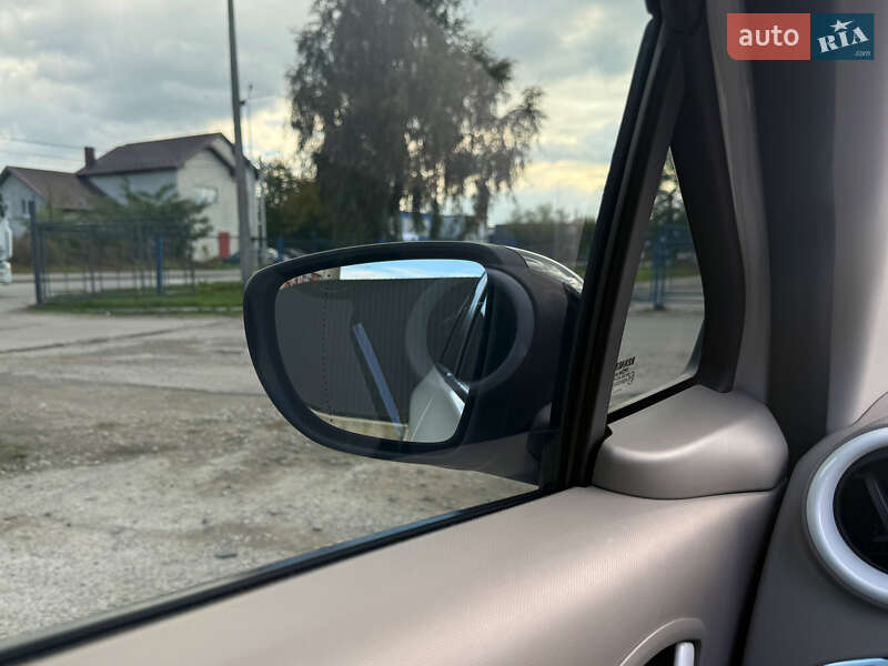 Хетчбек Renault Zoe 2014 в Івано-Франківську