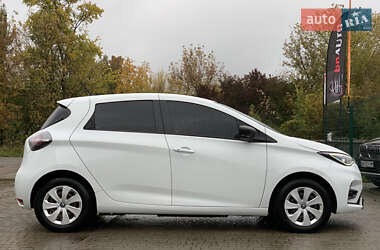 Хэтчбек Renault Zoe 2020 в 