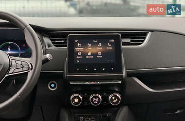 Хэтчбек Renault Zoe 2020 в 