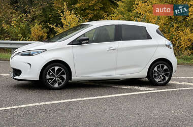 Хэтчбек Renault Zoe 2018 в 