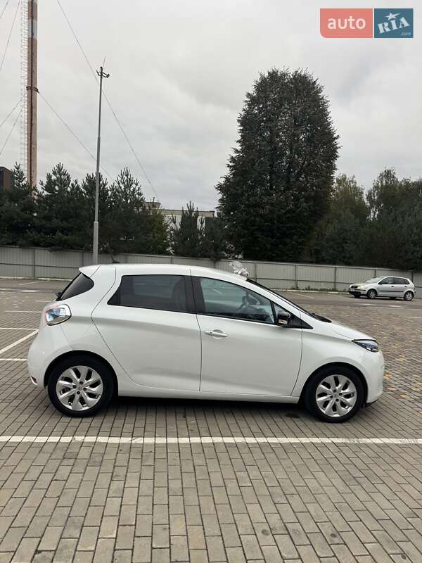 Хэтчбек Renault Zoe 2013 в Луцке