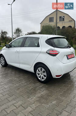 Хэтчбек Renault Zoe 2020 в 