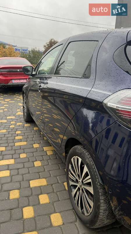 Хэтчбек Renault Zoe 2021 в Львове