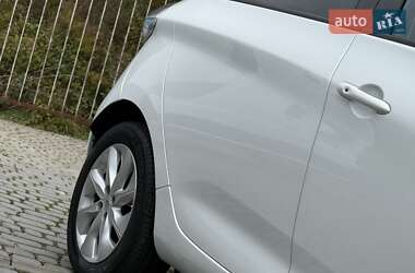 Хэтчбек Renault Zoe 2013 в 