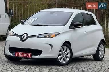 Хэтчбек Renault Zoe 2013 в 