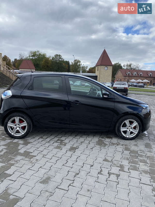 Хэтчбек Renault Zoe 2017 в Бережанах