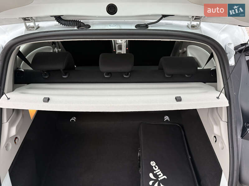 Хетчбек Renault Zoe 2018 в Тернополі фото 57 Хетчбек Renault Zoe 2018 в Тернополі