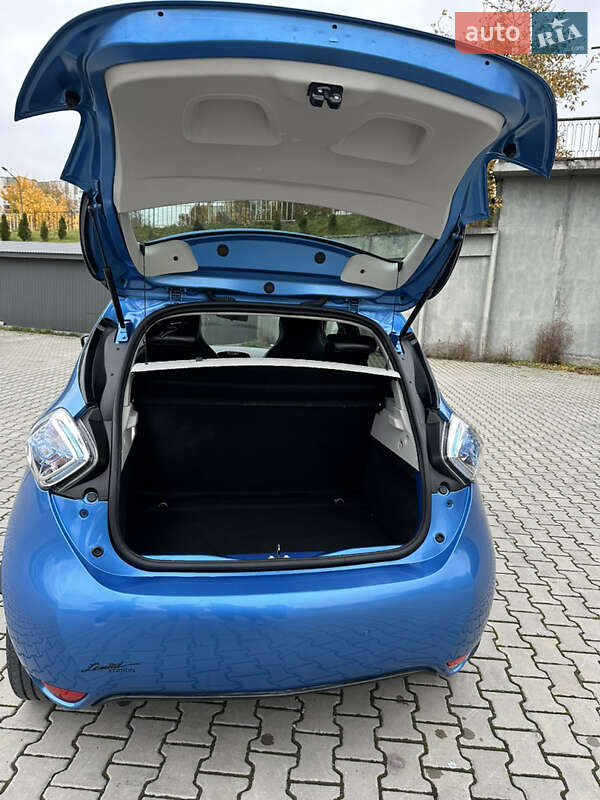 Хэтчбек Renault Zoe 2018 в Дрогобыче