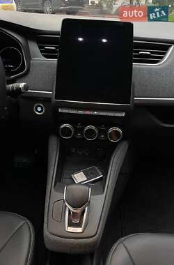 Хэтчбек Renault Zoe 2020 в 