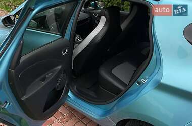 Хэтчбек Renault Zoe 2020 в 