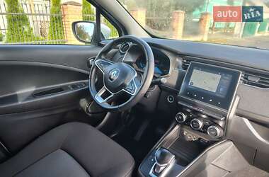 Хэтчбек Renault Zoe 2020 в 