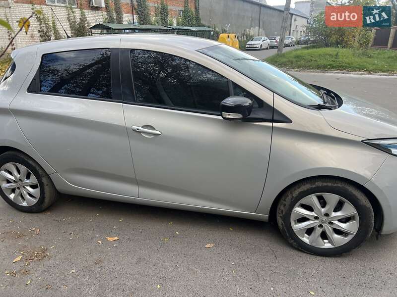 Хетчбек Renault Zoe 2016 в Львові