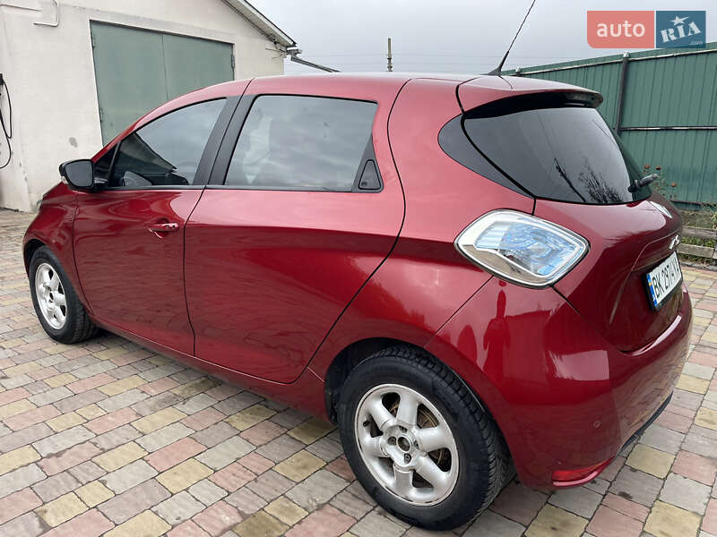 Хетчбек Renault Zoe 2018 в Дубні