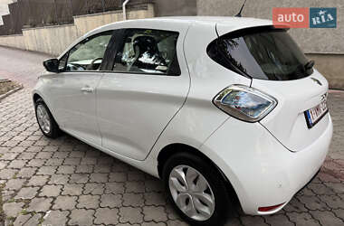 Хэтчбек Renault Zoe 2018 в 