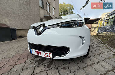 Хэтчбек Renault Zoe 2018 в 