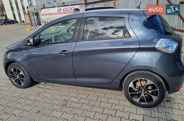Хэтчбек Renault Zoe 2019 в 