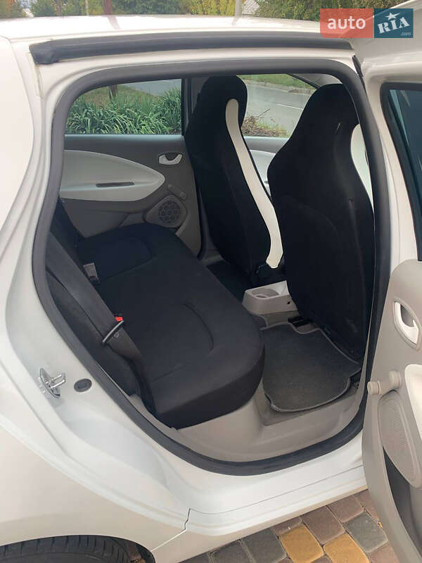 Хетчбек Renault Zoe 2015 в Черкасах