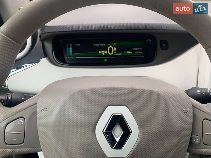 Хетчбек Renault Zoe 2015 в Черкасах