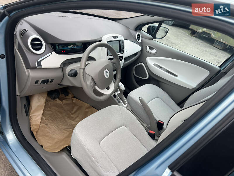 Хэтчбек Renault Zoe 2015 в Тернополе