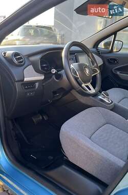 Хэтчбек Renault Zoe 2021 в 