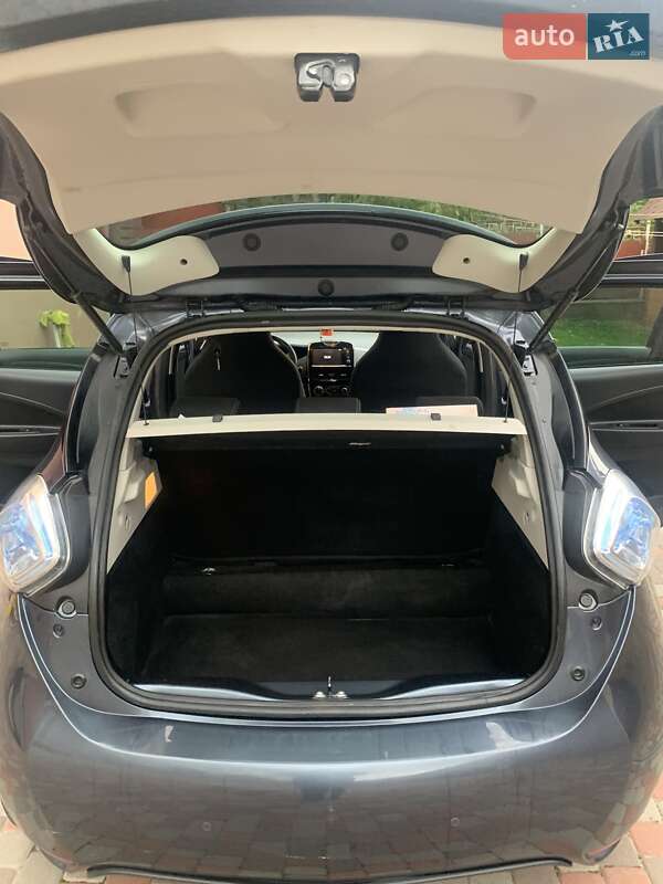 Хэтчбек Renault Zoe 2017 в Тернополе